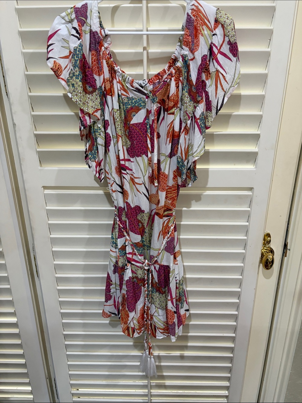 Rachel Zoe White Dress with Pink and Orange Floral Print.Size Medium NWT
